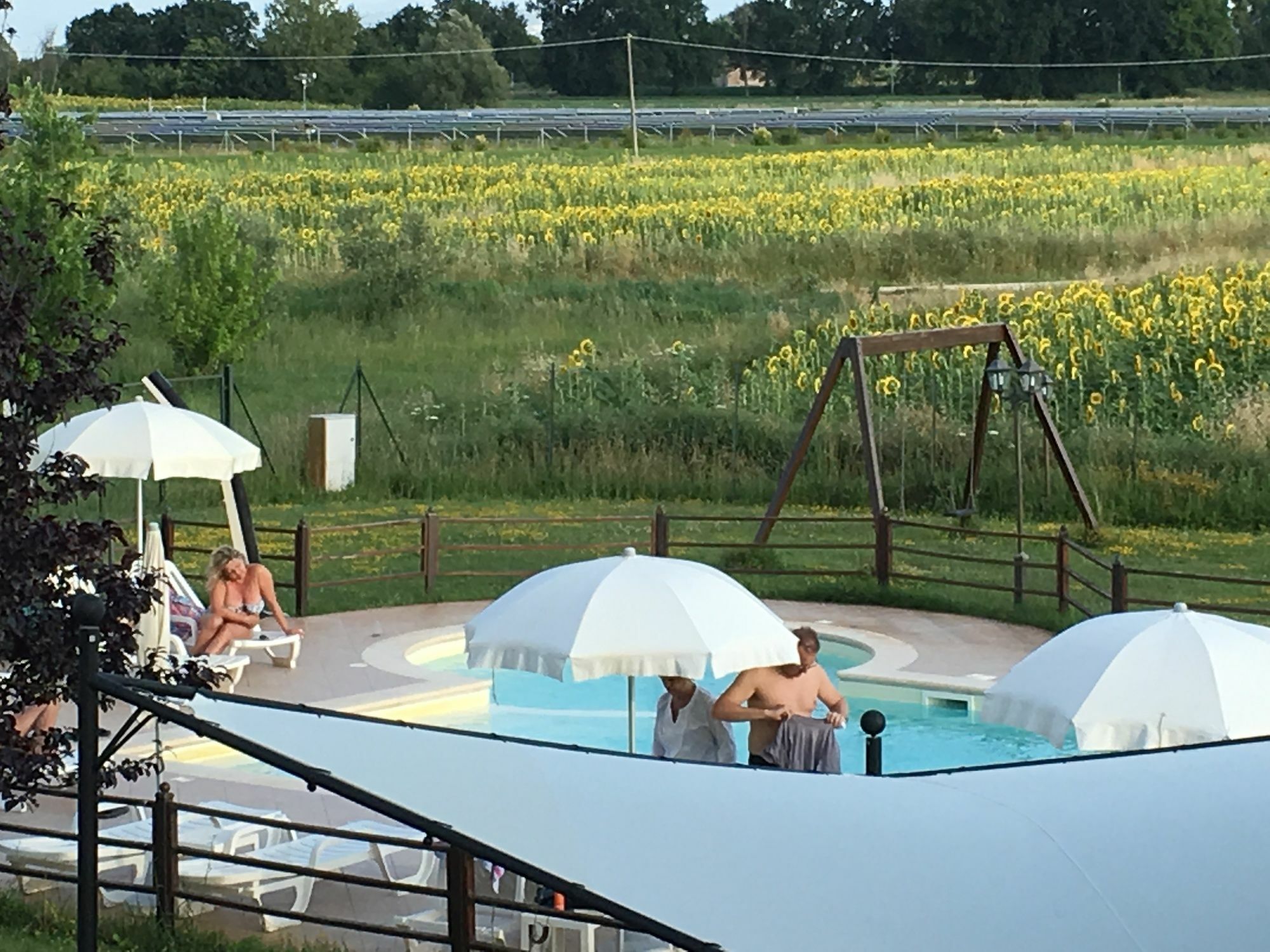 Agriturismo Le Rondini Di Francesco Di Assisi Cannara ภายนอก รูปภาพ